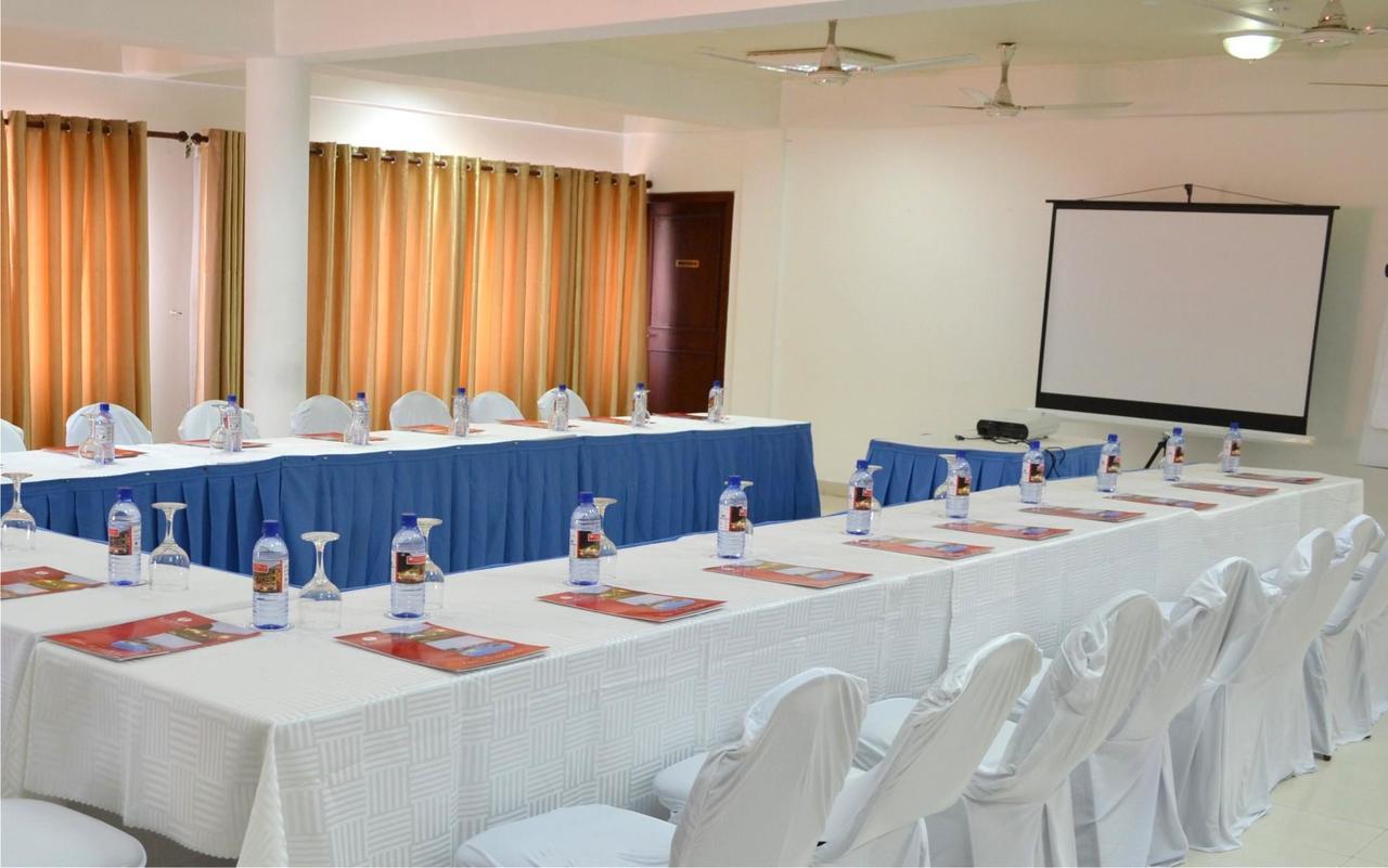 Ramada Resort Accra Eksteriør billede