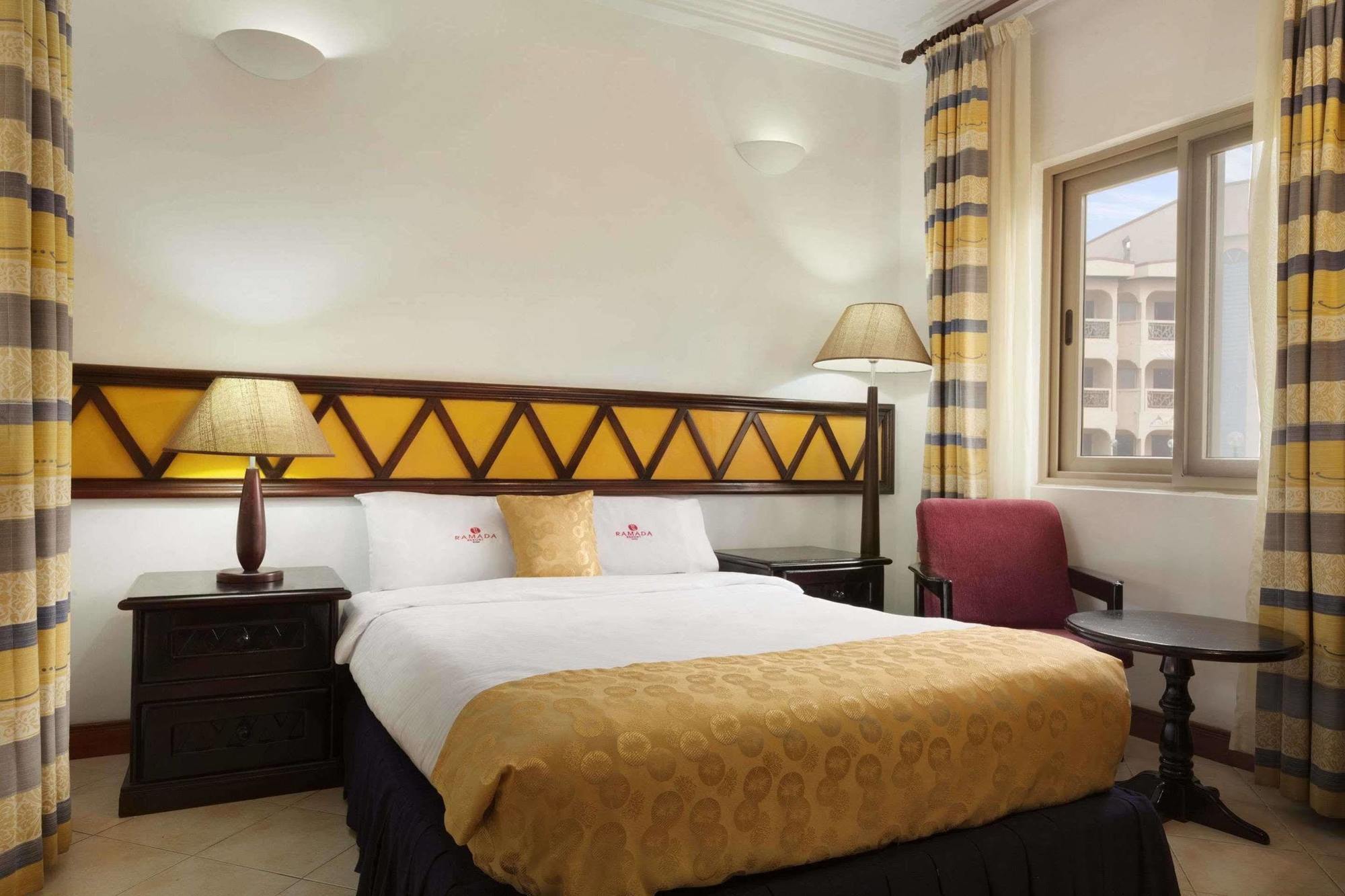 Ramada Resort Accra Eksteriør billede