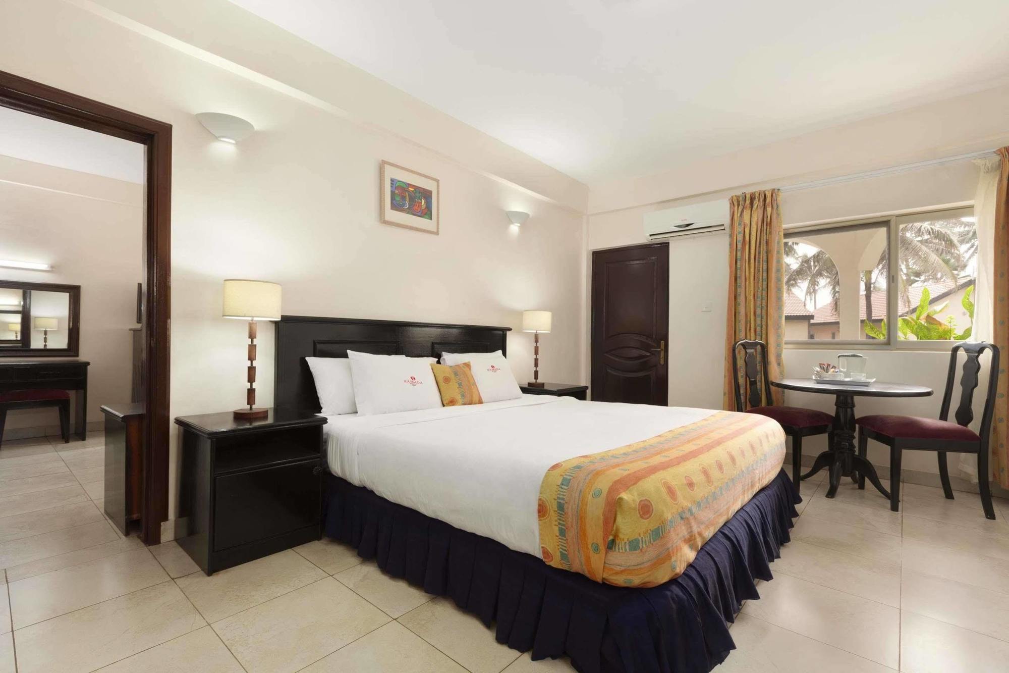 Ramada Resort Accra Eksteriør billede